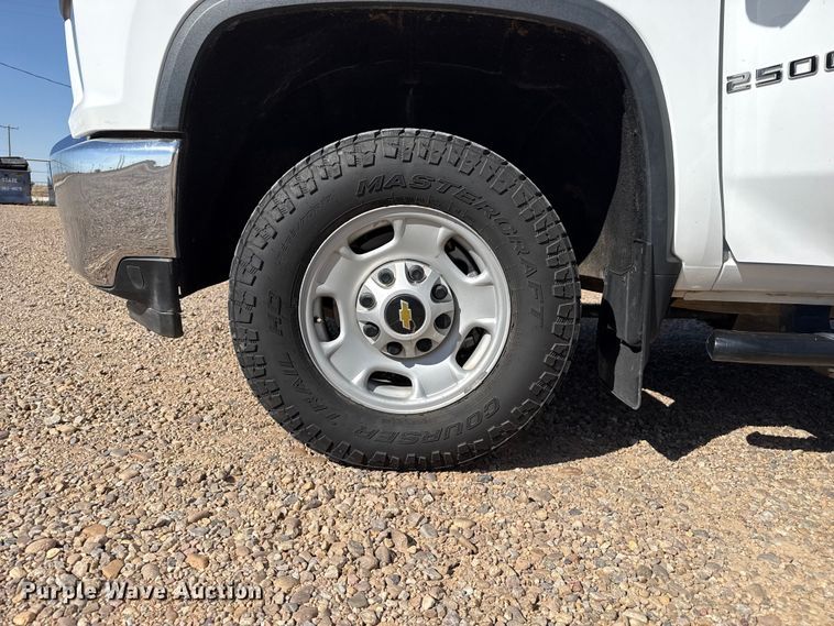 image for item FC2327 2021 Chevrolet 2500HD Ext. Cab flatbed pickup truck