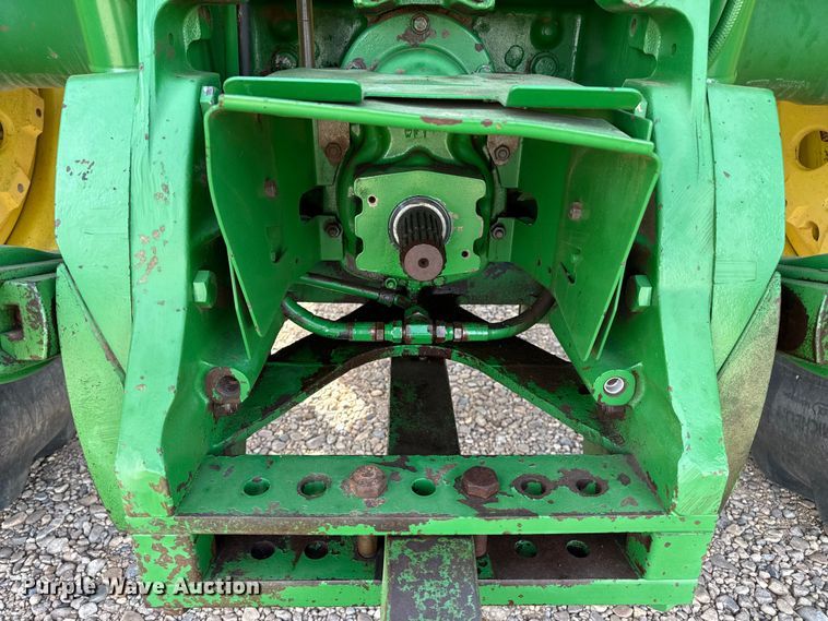 image for item FC2328 2004 John Deere 8120 MFWD tractor