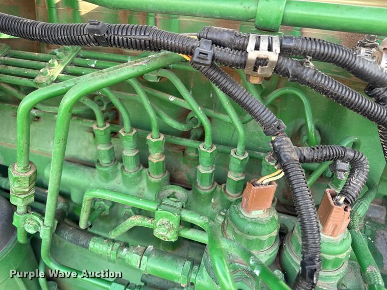 image for item FC2328 2004 John Deere 8120 MFWD tractor