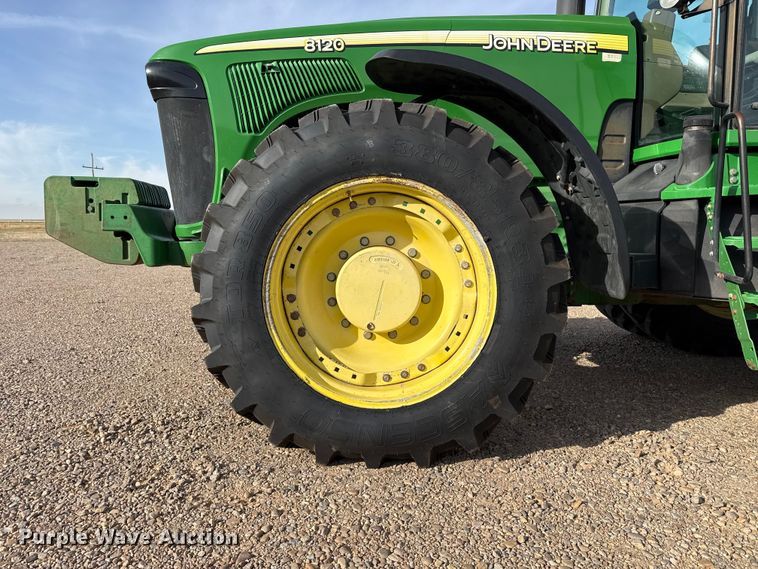 image for item FC2328 2004 John Deere 8120 MFWD tractor