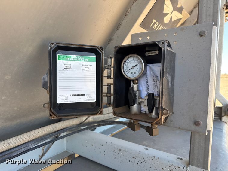 image for item FC2331 2017 Trinity Trailer Mfg Eagle Bridge live bottom trailer