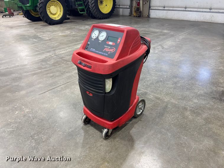 Snap-On Koolkare Plus refrigerant recycling machine