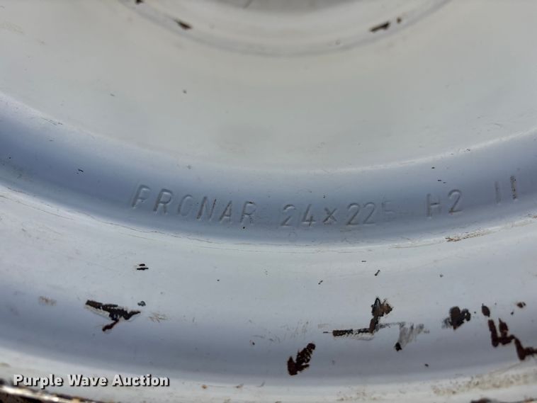 image for item FC2390 (5) 24x22.5 wheels