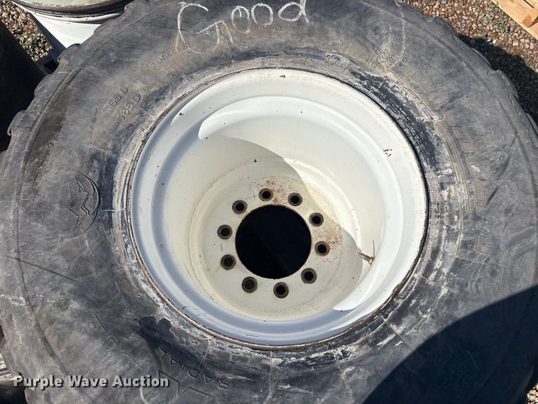 image for item FC2391 (5) 24x22.5 wheels