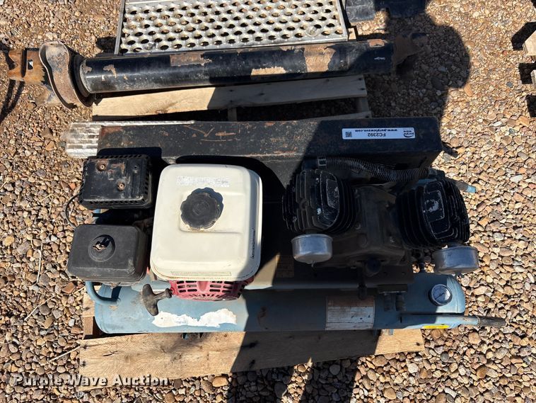 image for item FC2392 Truck parts