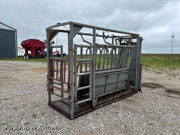 image for item FC5787 WW Manufacturing squeeze chute