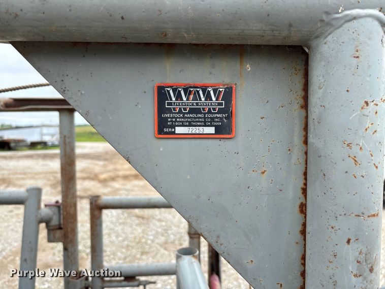 image for item FC5787 WW Manufacturing squeeze chute