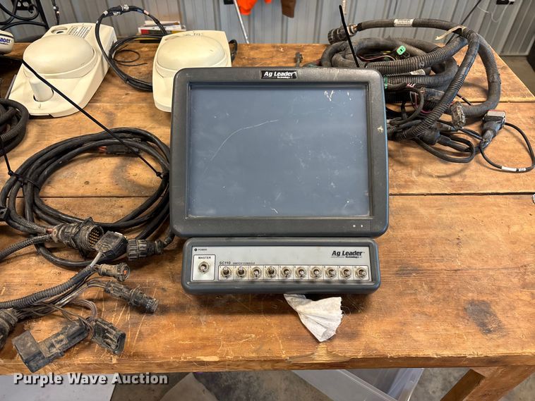 image for item FC5790 Ag Leader 1500 GPS equipment
