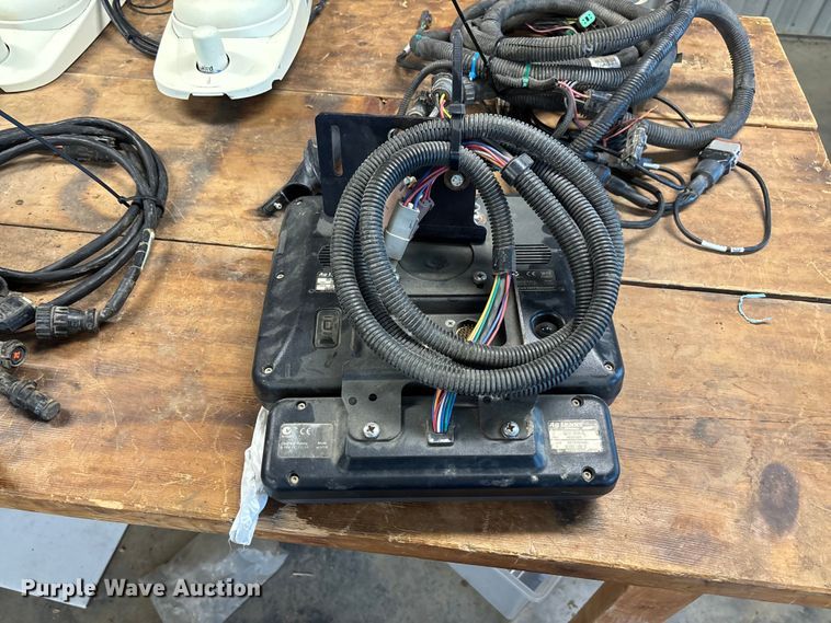 image for item FC5790 Ag Leader 1500 GPS equipment