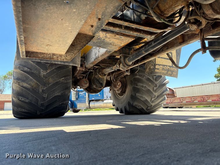 image for item FC5834 1994 International 2574 applicator truck
