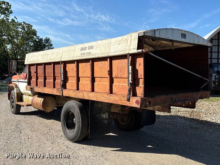 image for item FG0339 1974 Chevrolet C60 grain truck