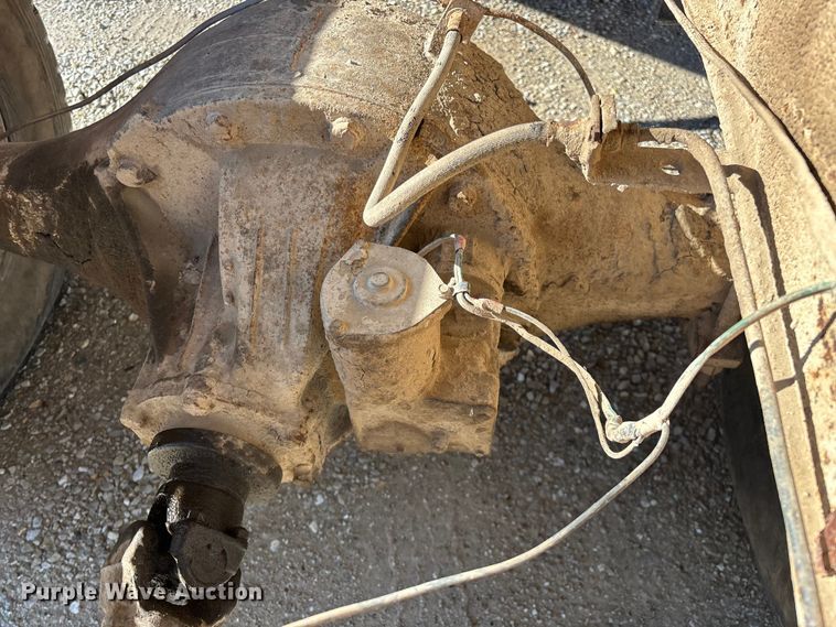 image for item FG0339 1974 Chevrolet C60 grain truck