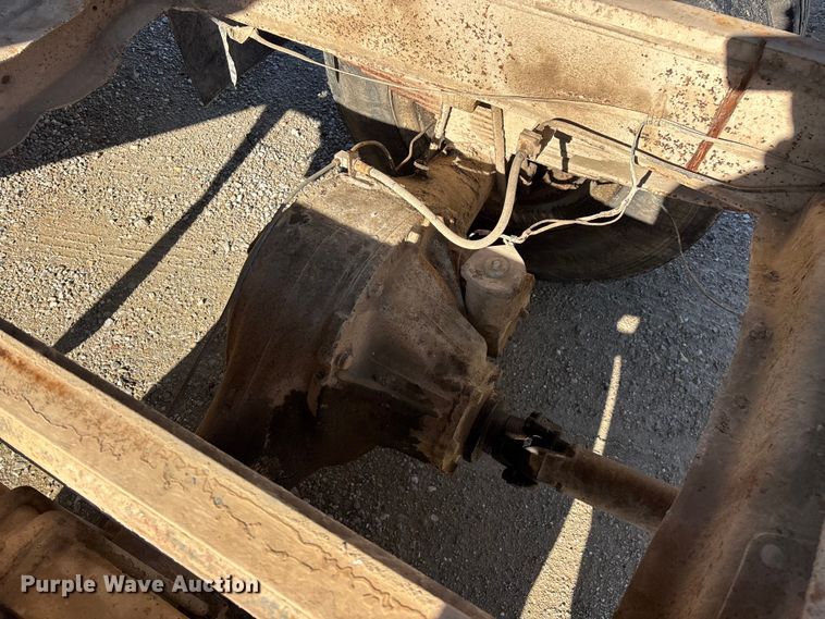 image for item FG0339 1974 Chevrolet C60 grain truck