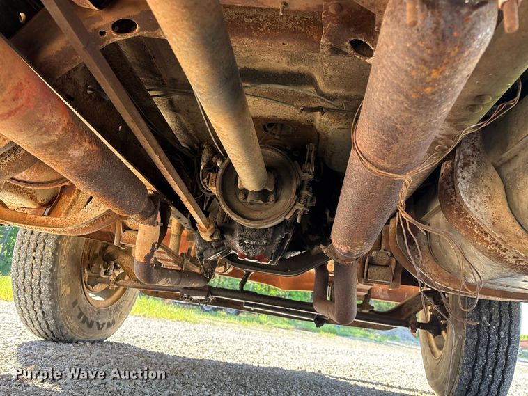 image for item FG0339 1974 Chevrolet C60 grain truck