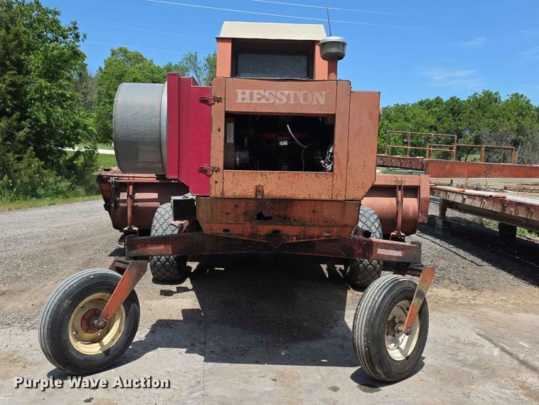 image for item FH6123 Hesston 6450 swather / windrower