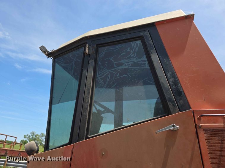 image for item FH6123 Hesston 6450 swather / windrower