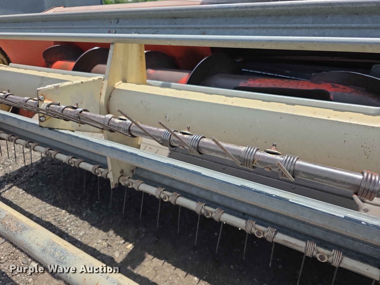 image for item FH6123 Hesston 6450 swather / windrower