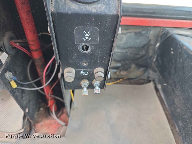 image for item FH6123 Hesston 6450 swather / windrower