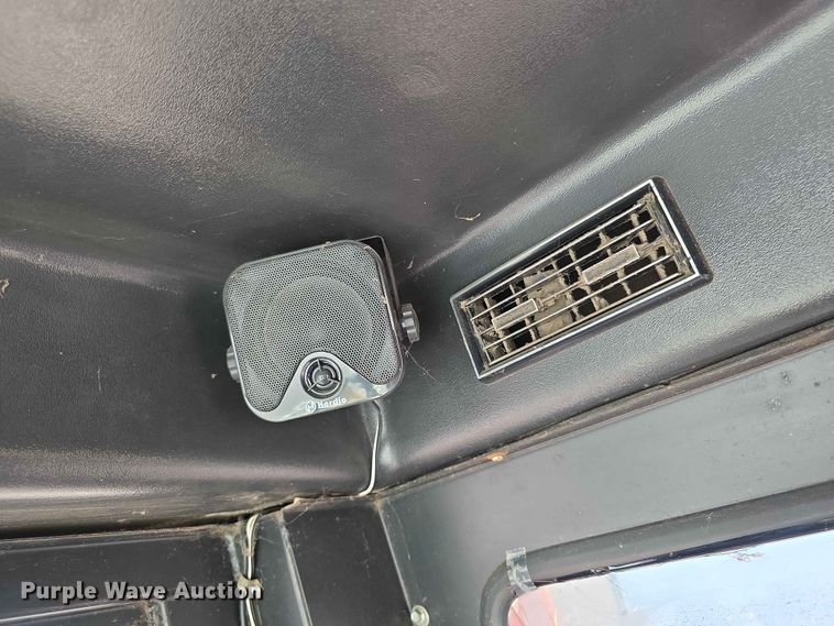 image for item FH6123 Hesston 6450 swather / windrower