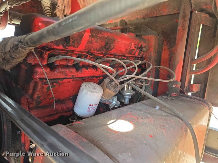 image for item FH6123 Hesston 6450 swather / windrower