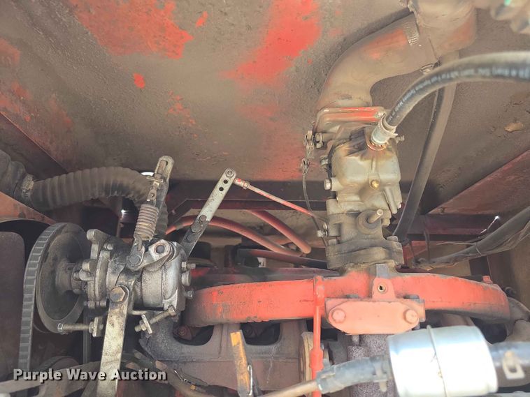 image for item FH6123 Hesston 6450 swather / windrower
