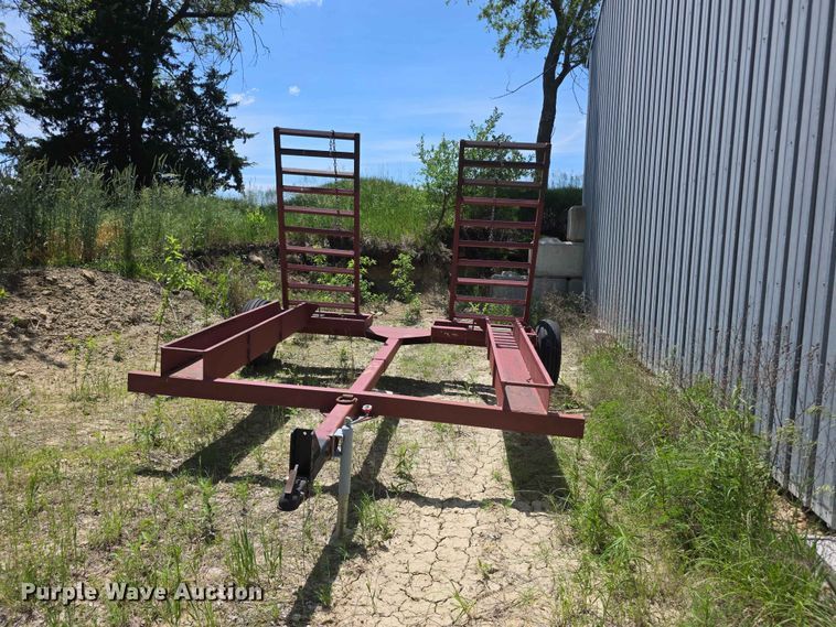 image for item FH6123 Hesston 6450 swather / windrower