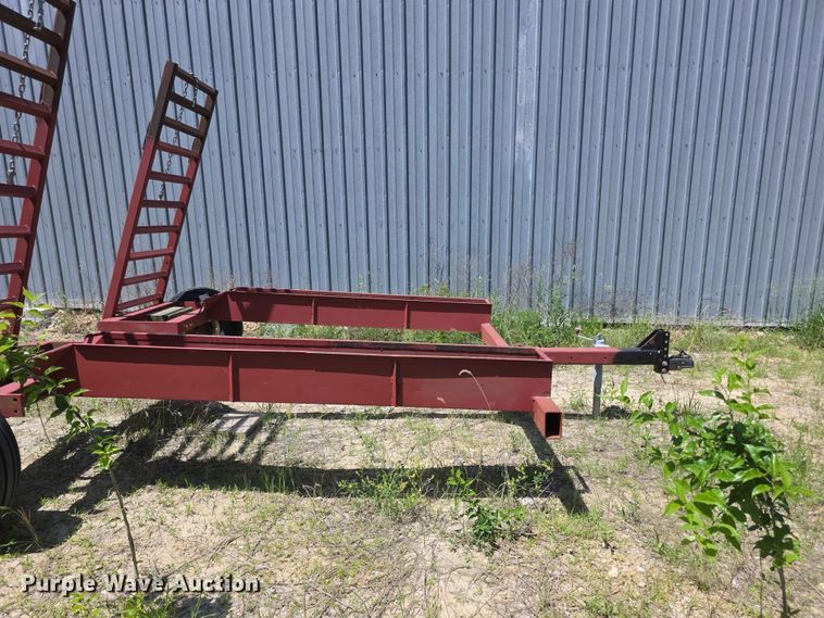 image for item FH6123 Hesston 6450 swather / windrower