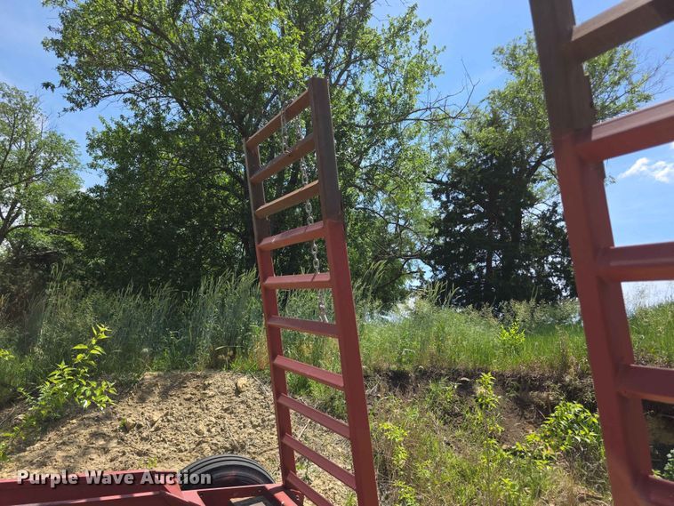 image for item FH6123 Hesston 6450 swather / windrower