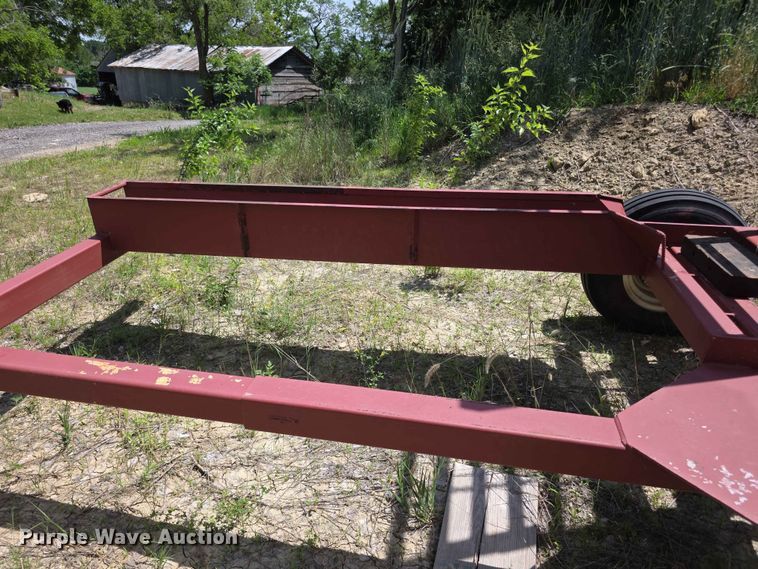 image for item FH6123 Hesston 6450 swather / windrower