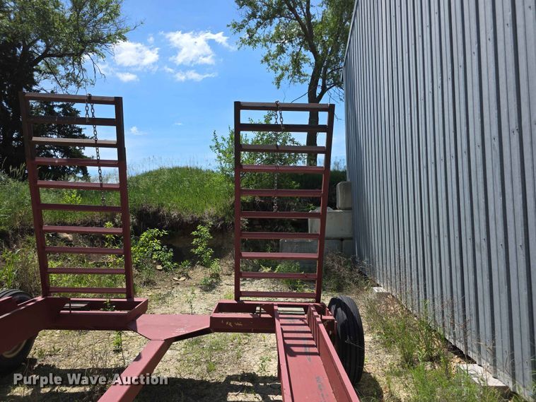 image for item FH6123 Hesston 6450 swather / windrower