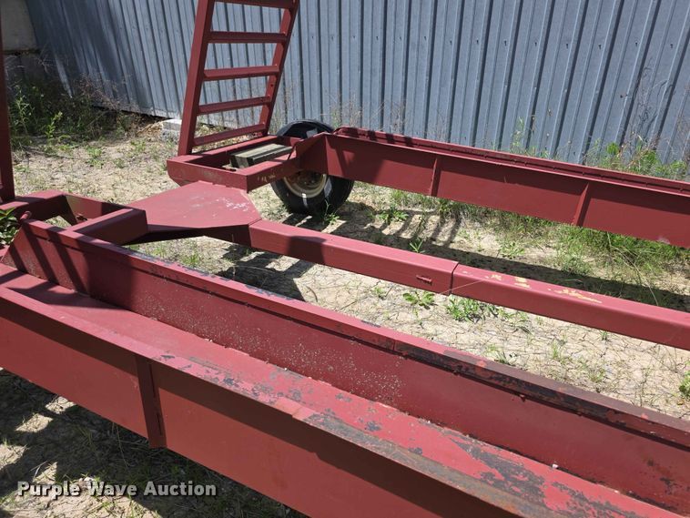 image for item FH6123 Hesston 6450 swather / windrower