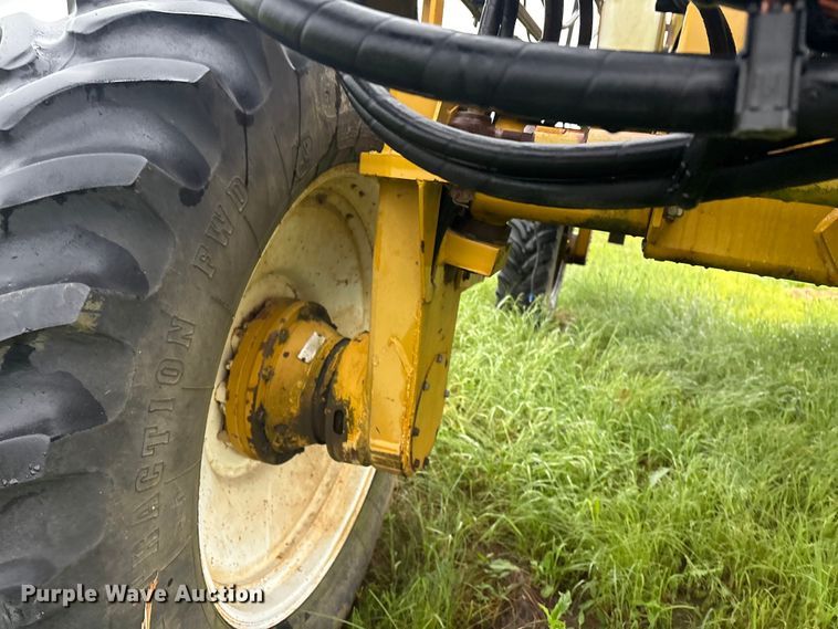 image for item FI0186 Ag-Chem RoGator 664 sprayer
