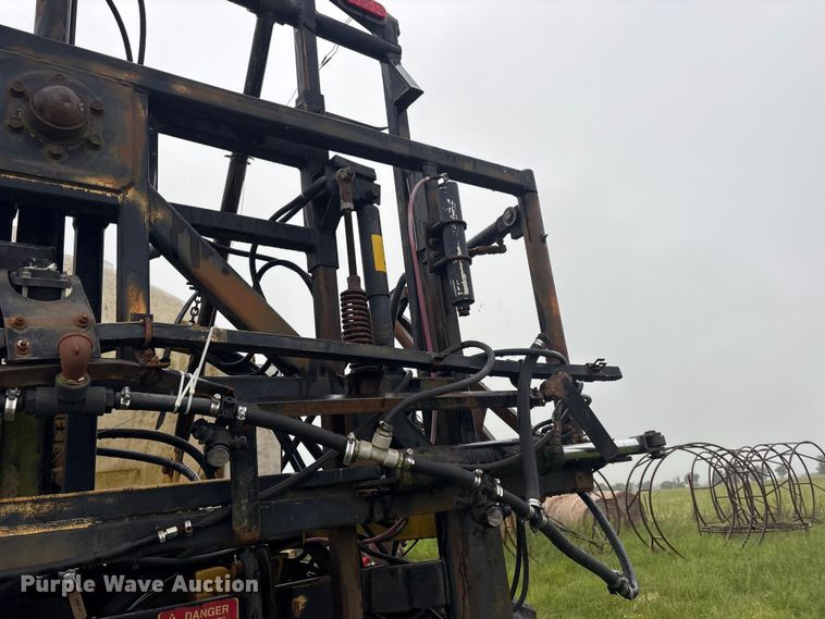 image for item FI0186 Ag-Chem RoGator 664 sprayer
