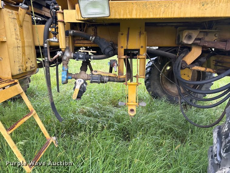 image for item FI0186 Ag-Chem RoGator 664 sprayer