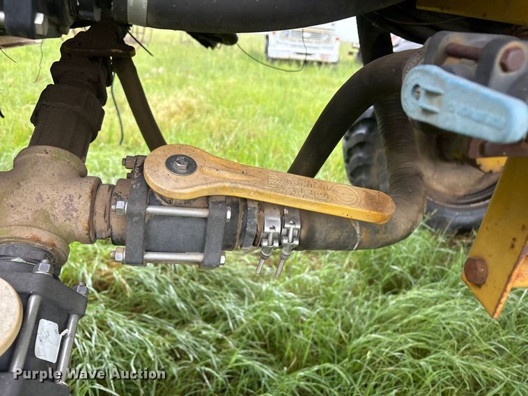 image for item FI0186 Ag-Chem RoGator 664 sprayer