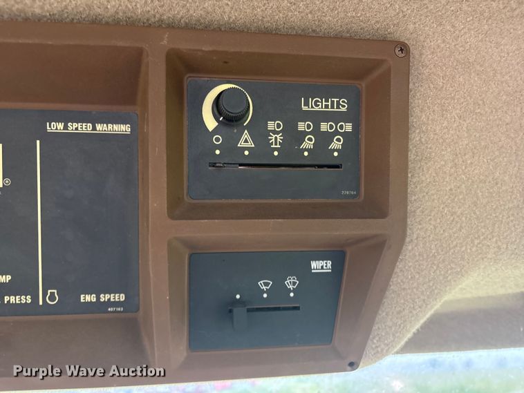image for item FI0186 Ag-Chem RoGator 664 sprayer