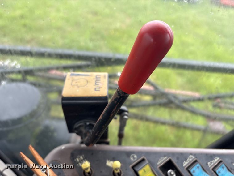 image for item FI0186 Ag-Chem RoGator 664 sprayer