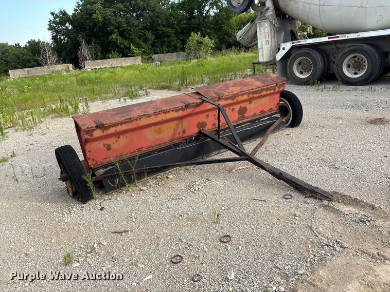 image for item FI0206 Gandy 1010T seeder