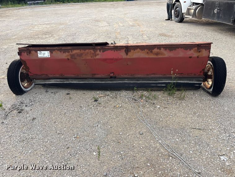image for item FI0206 Gandy 1010T seeder