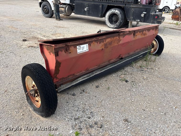 image for item FI0206 Gandy 1010T seeder