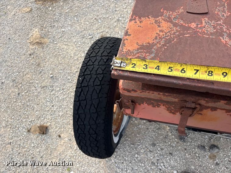 image for item FI0206 Gandy 1010T seeder