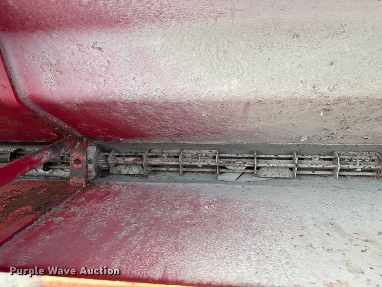 image for item FI0206 Gandy 1010T seeder