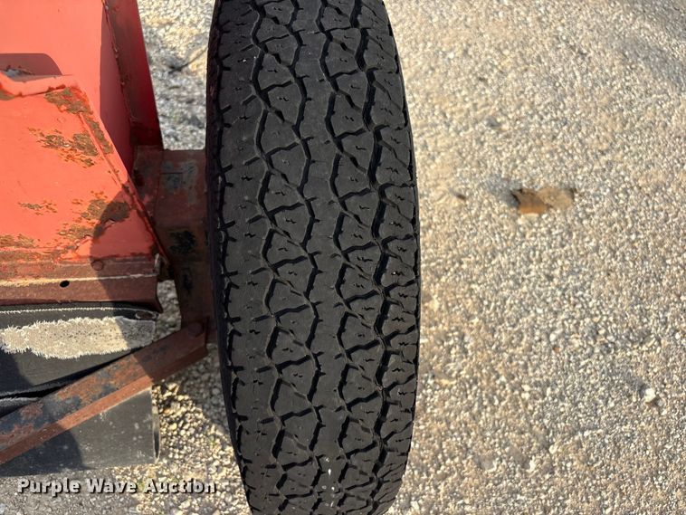 image for item FI0206 Gandy 1010T seeder