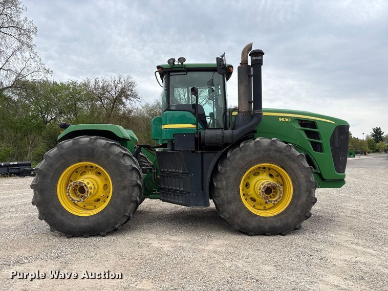 image for item FK1489 2011 John Deere 9630 4WD tractor