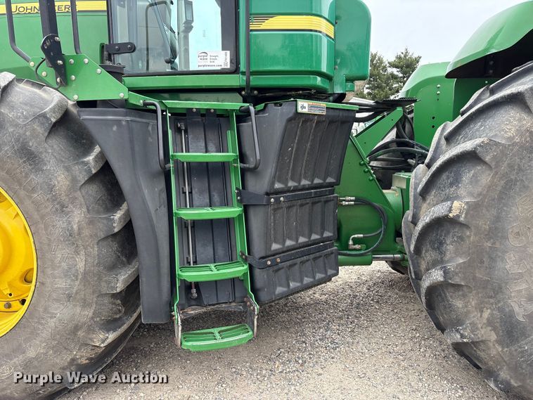 image for item FK1489 2011 John Deere 9630 4WD tractor
