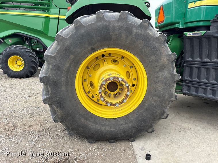 image for item FK1489 2011 John Deere 9630 4WD tractor