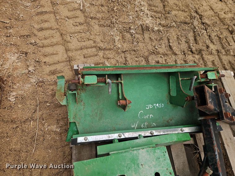 image for item FN5689 Planter parts