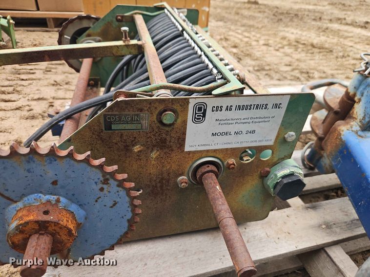 image for item FN5689 Planter parts