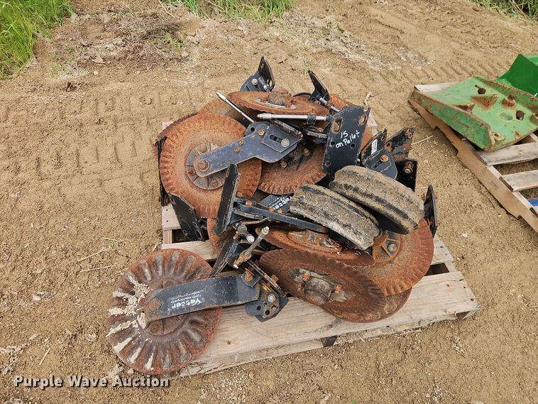 image for item FN5689 Planter parts
