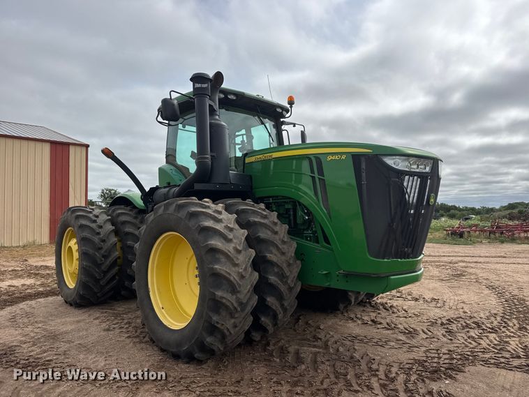 image for item NA9321 2013 John Deere 9410R 4WD tractor